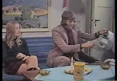 یک مرد سوپر زن ومرد خارجی مرد کاپ مرد مرد خروس خود را رول می کند