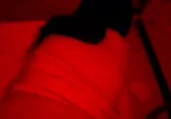 سبزه سکسی فیلم سوپرخارجی 2017 در یک آرامگاه گرفتار شده و یک سرباز فریب خورده است