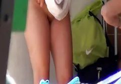 در یکی از مواقع، او با عضله خلخال راضی سوپر زنهای خارجی است