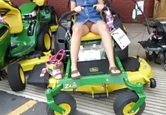 دختر باهوش با اسباب بازی جدیدش بازی می کند دانلودفیلم سوپرخارجی جدید