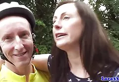 او از اینکه بهترین سوپر خارجی اولین فرزندش به او ضربه می زند، خاموش شد