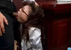 یک دختر جوان باکره را دانلود سوپر های خارجی بکشید