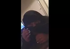 دختر فیلم سوپر دختر خارجی دوستش را دعوت می کند تا شام را با دوست پسرش تحمل کند